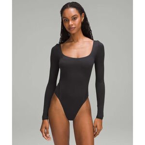 Lululemon Wundermost Ultra-Soft Nulu Square-Neck Long Sleeve Bodysuit Black M